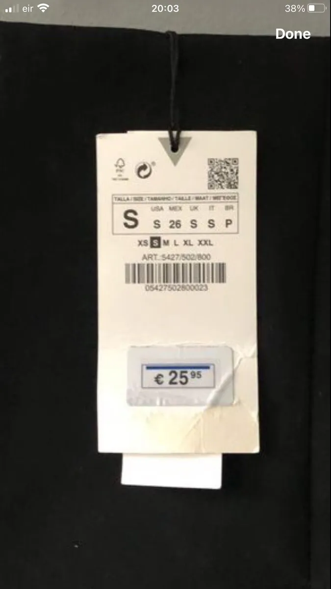 Ladies BNWT  Zara shorts S €15 - Image 4