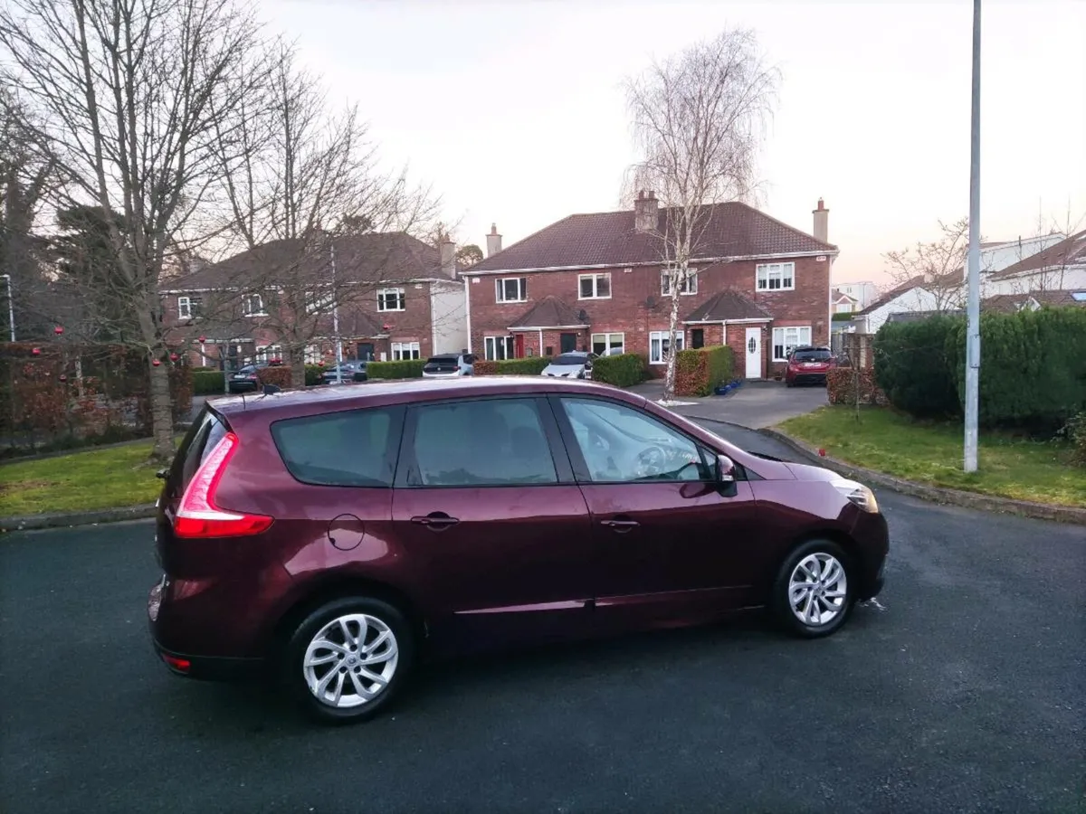 Renault Grand Scenic - Image 4