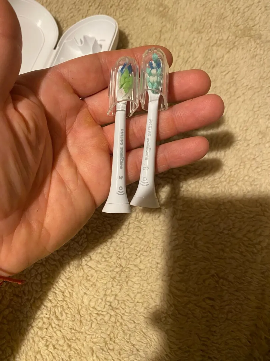 Toothbrush - Image 3