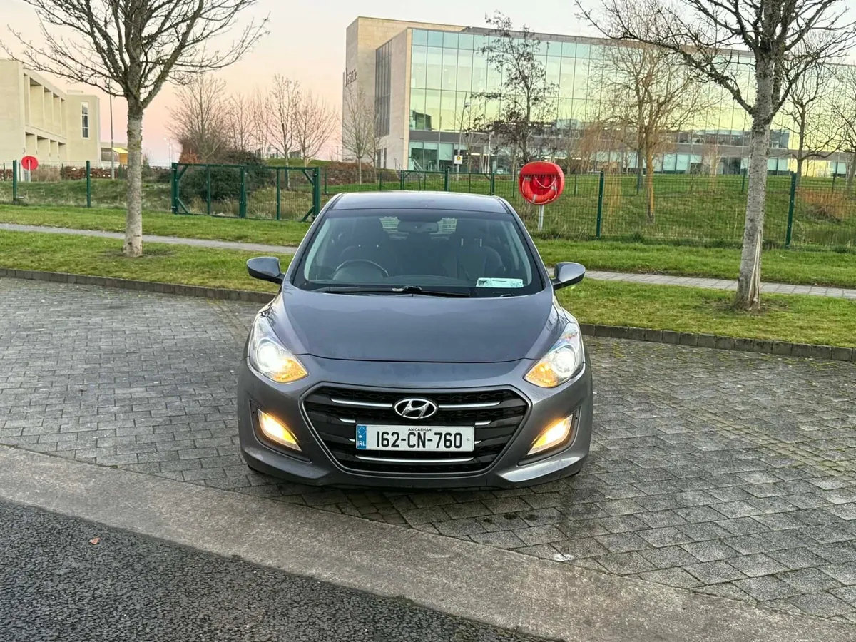 Hyundai i30 nct 12/26 tax till 08/26 1.6 diesel - Image 2