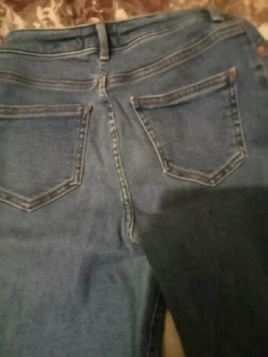 Ladies new look jeans bundle size 10 - Image 3