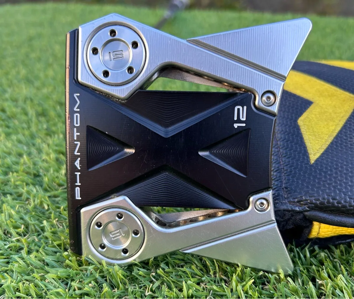 Scotty Cameron Phantom x 12 2023 - Image 1