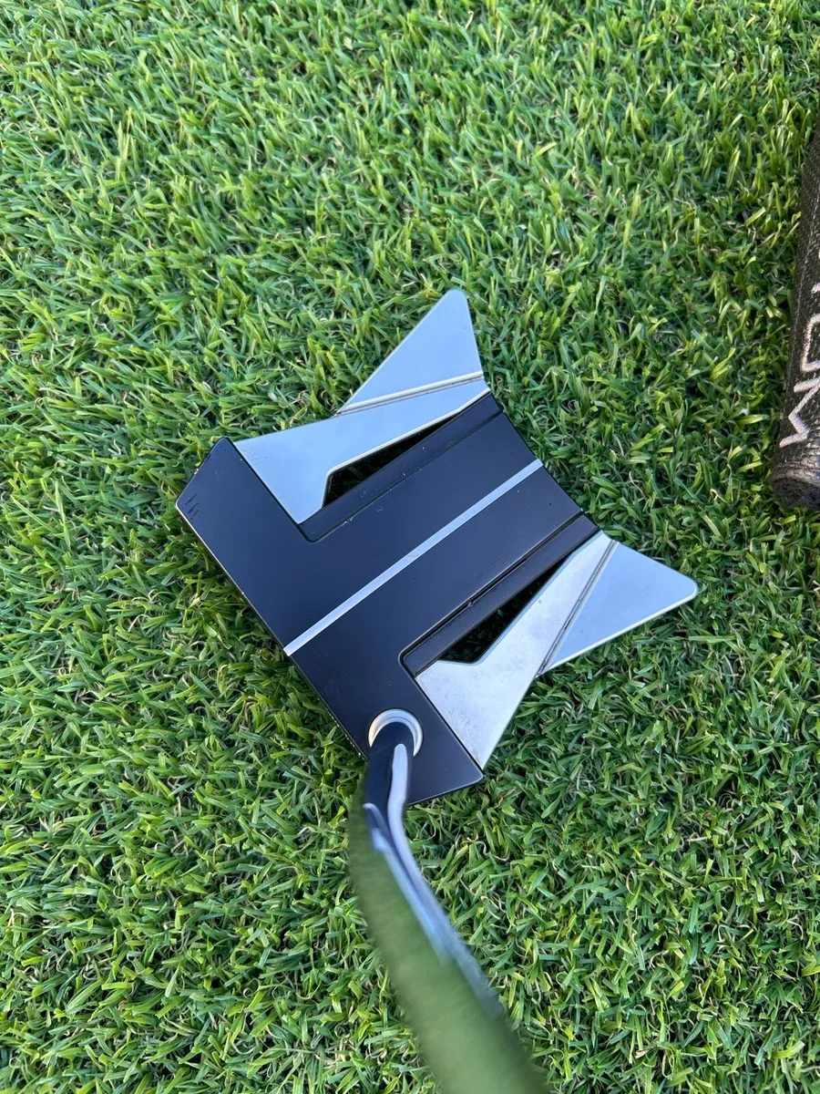 Scotty Cameron Phantom x 12 2023 - Image 4