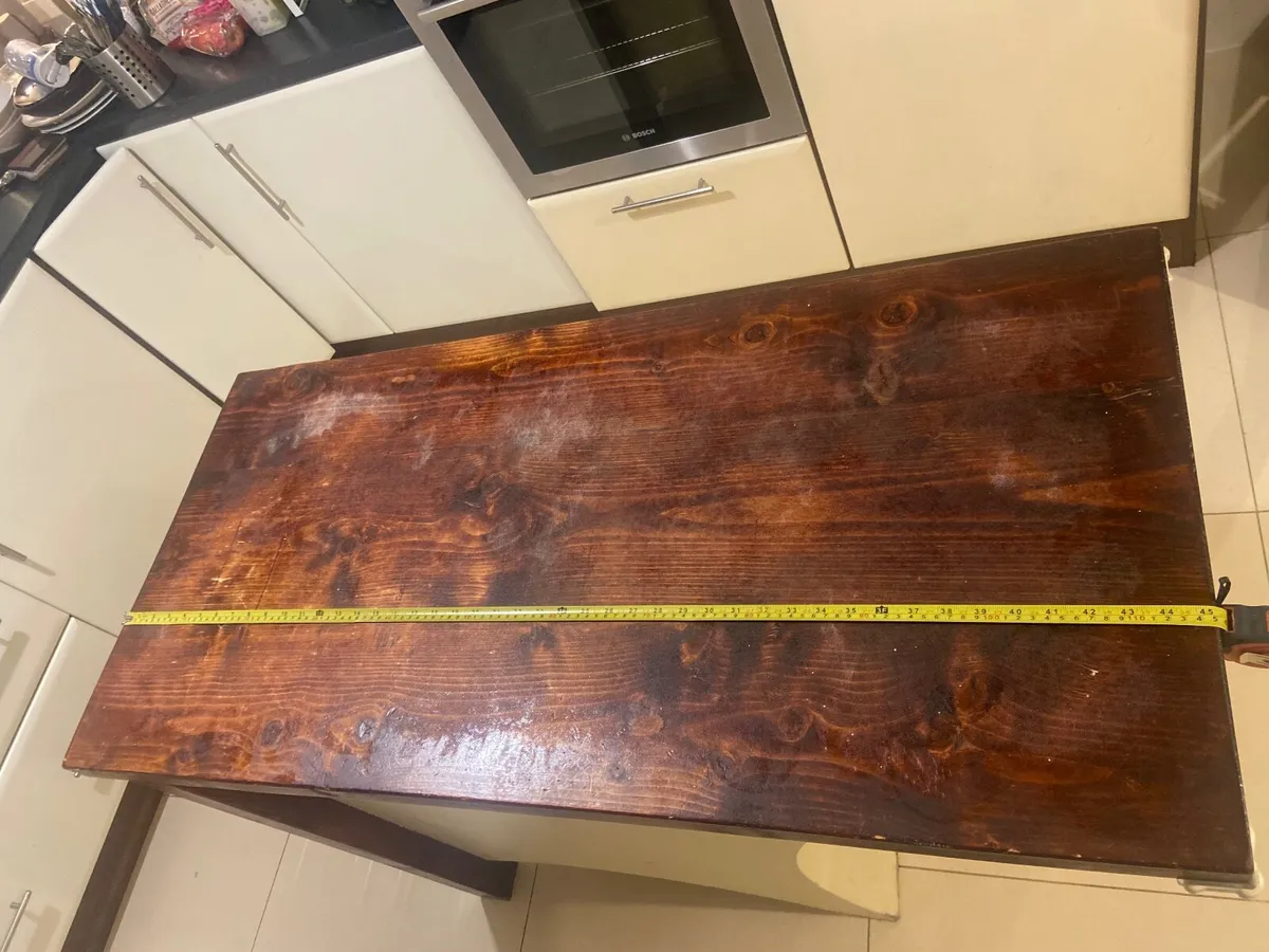 Kitchen Island - Image 4