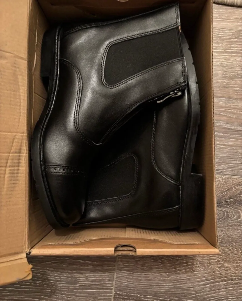 BRAND NEW EQUESTRIAN PADDOCK BOOTS - Image 2