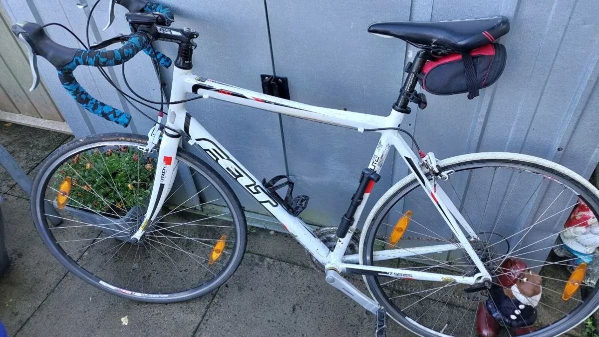 Felt Z100 F-Lite Road Bike - Image 2