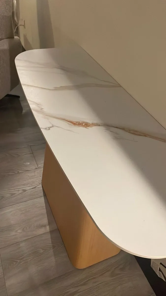 Console Table - Image 2