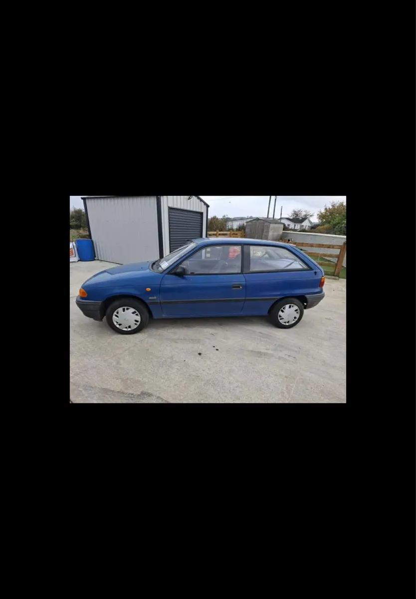 1994 Vauxhall Astra - Image 2