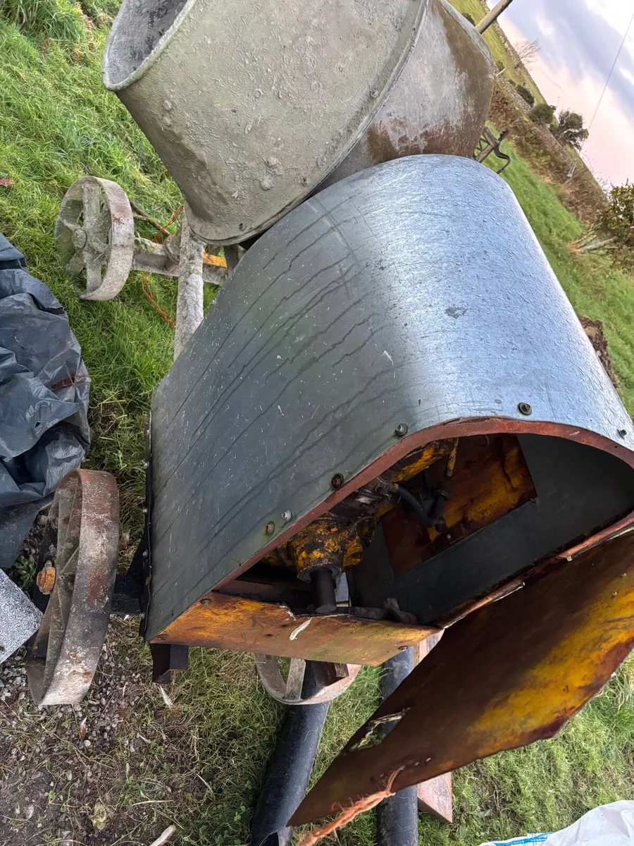Cement mixer - Image 2