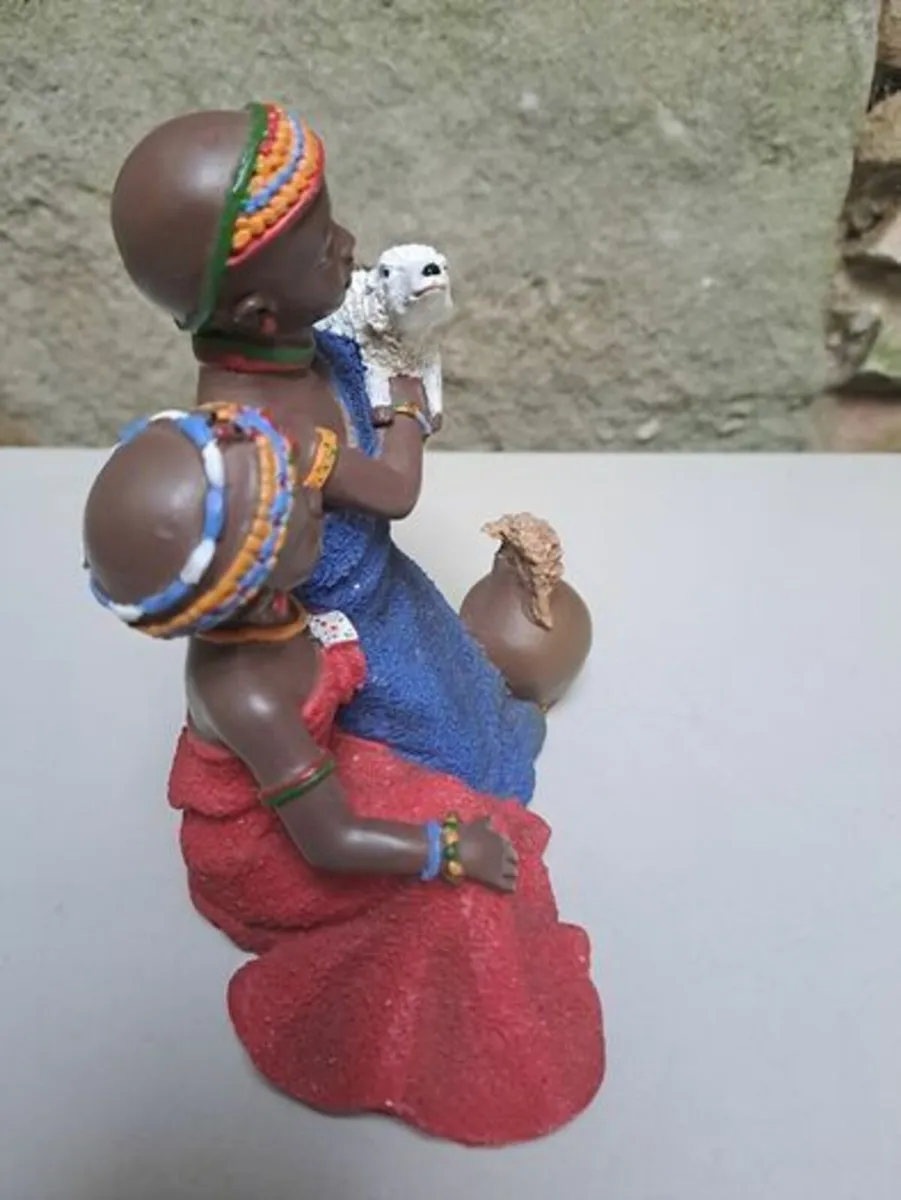 Massai Figurine Tanzania - Image 2