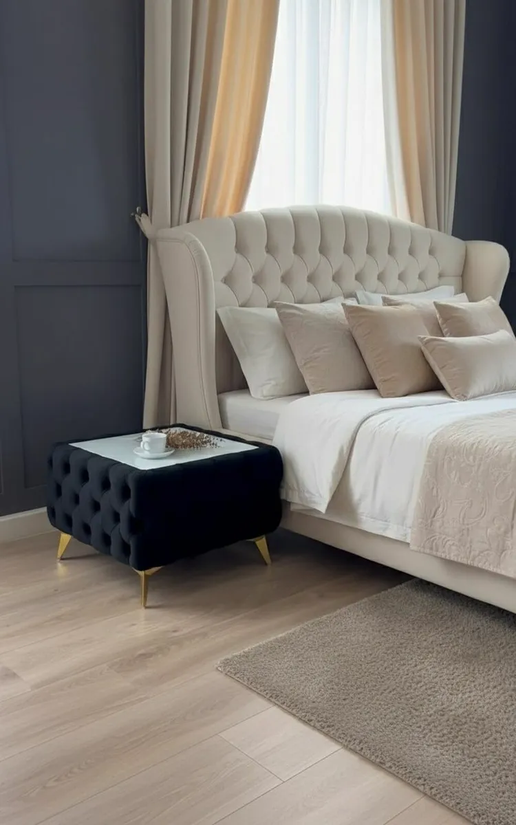 Velvet coffee table with glass - Image 4