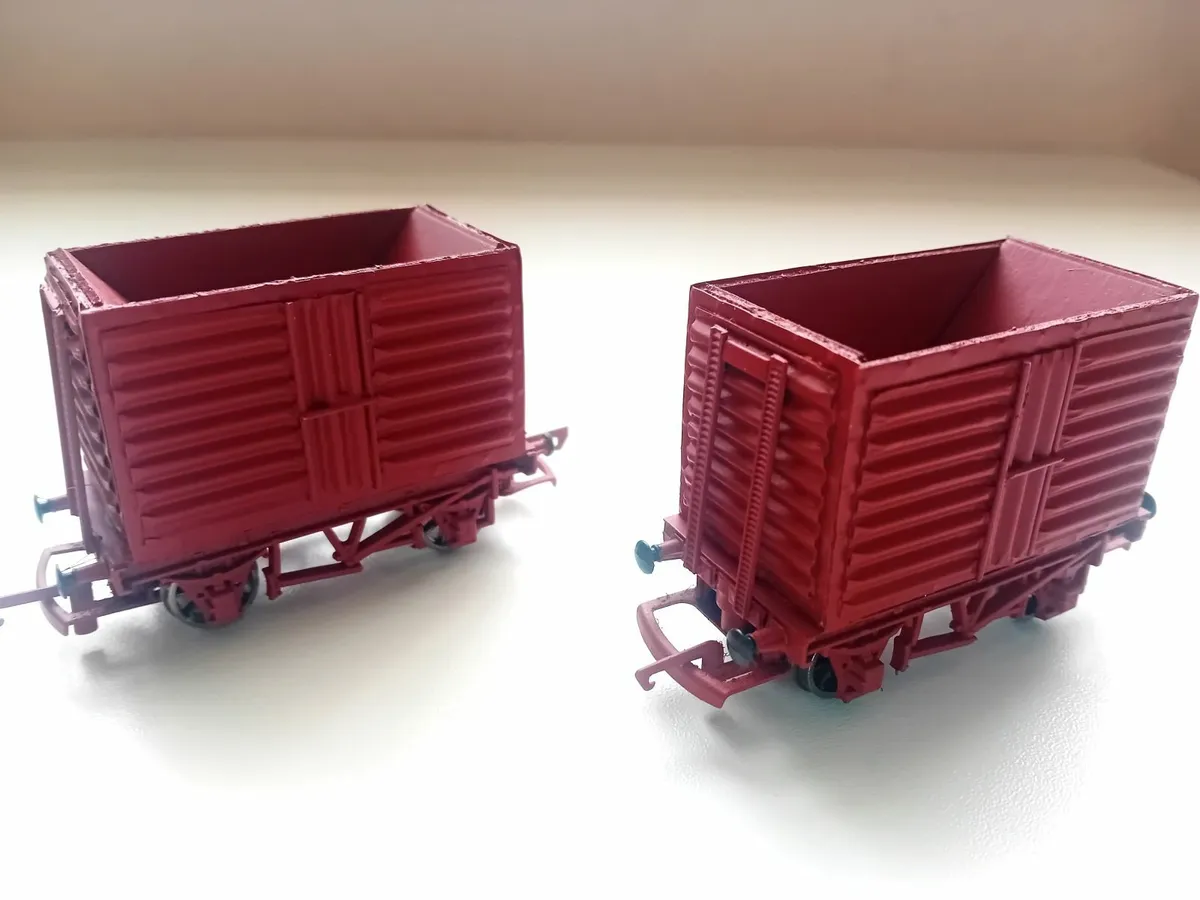 MODEL RAILWAY  IRISH  BEET  WAGONS - Image 2