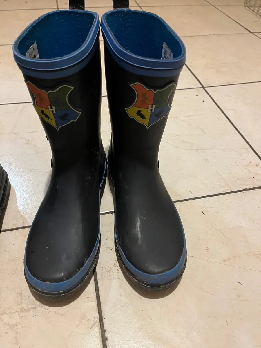 Boys rain boots - Image 2