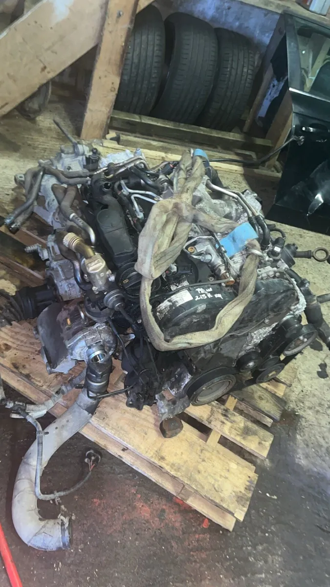 Audi a4 b8 2008 parts - Image 2