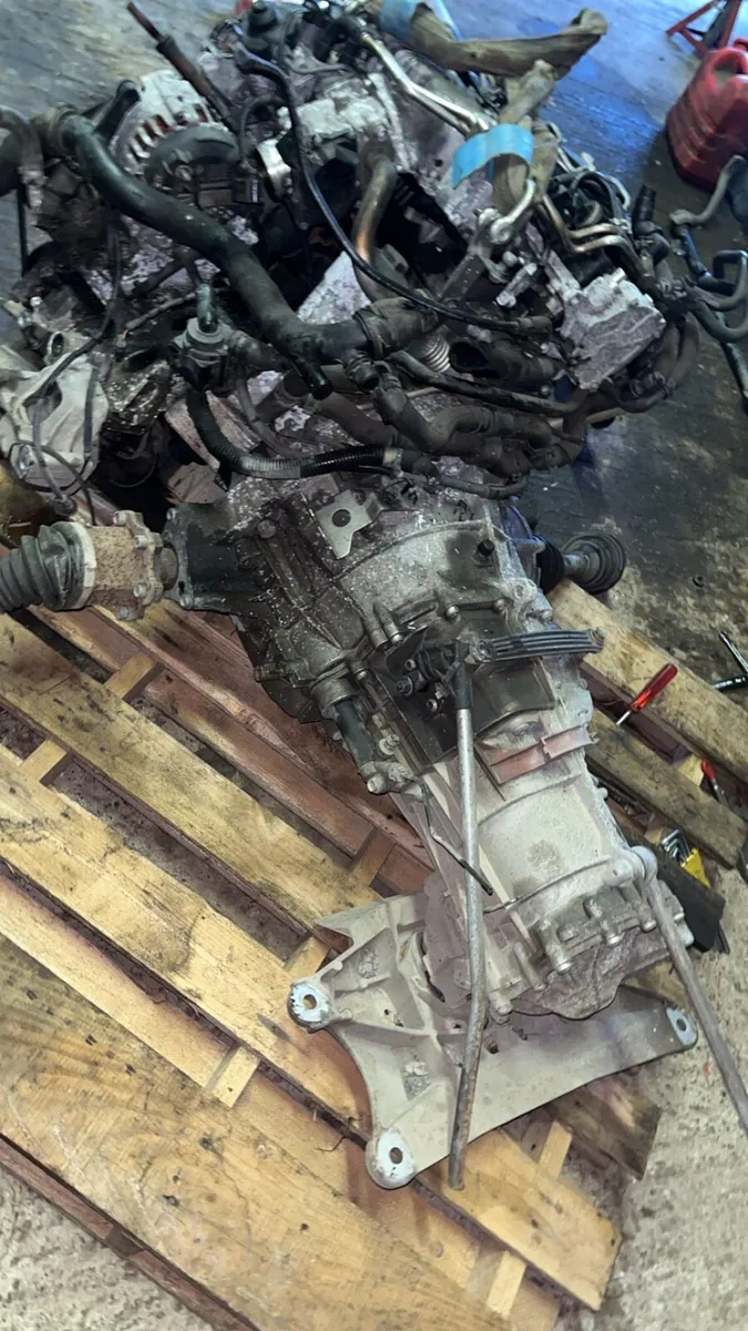 Audi a4 b8 2008 parts - Image 3