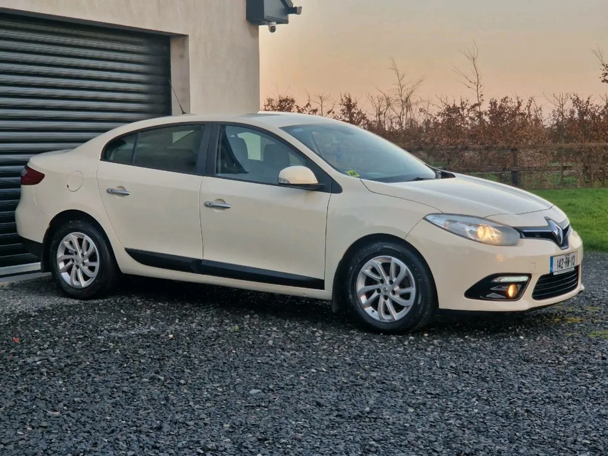 Renault Fluence 1.5 DCI Dynamique Low Mileage - Image 2