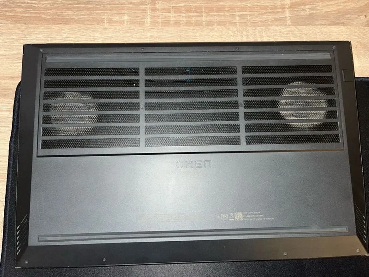 Hp Omen 16-c0500na 16.1" Gaming Laptop - Amd Ryzen 7, Rx 6600m, 512 Gb Ssd - Image 2