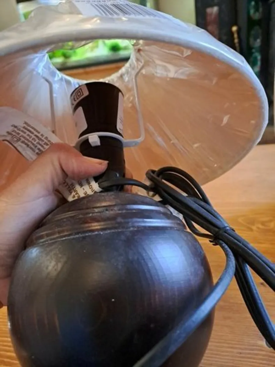 2 beige and ebony Lamps - Image 2