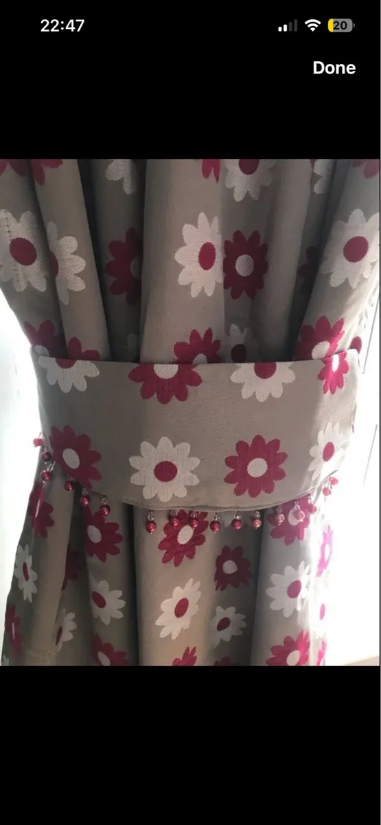 Blockout Curtains and matching cushions - Image 4