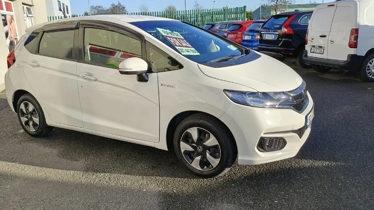 Honda Fit 182 Automatic 1.5 Hybrid  New Nct 11/27 - Image 4