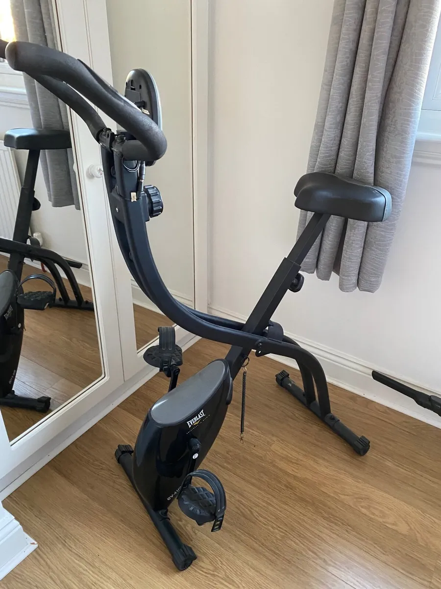 Folding exercise bike perfect condition €50 - Image 1