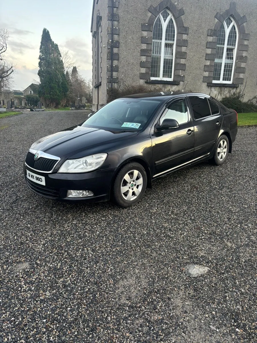 Skoda Octavia 2012 1.6 Diesel - Image 2