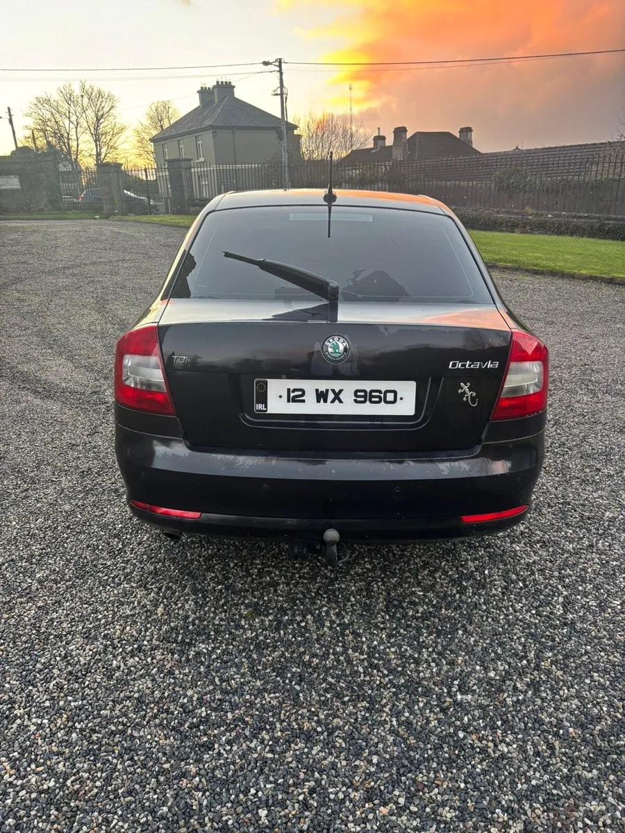Skoda Octavia 2012 1.6 Diesel - Image 3