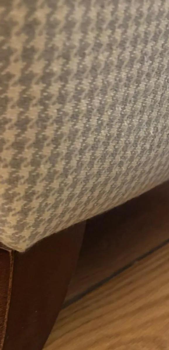 Laura Ashley 2 Seater Couch C/W Front Brass Castor - Image 3