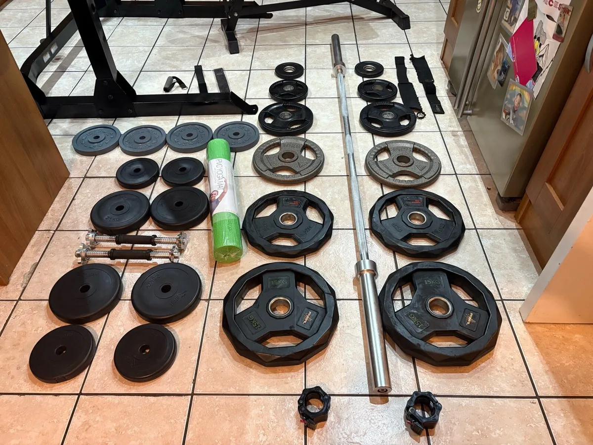 FANTASTIC GYM WEIGHTLIFTING SET UP, ALL YOU NEED!! - Image 2
