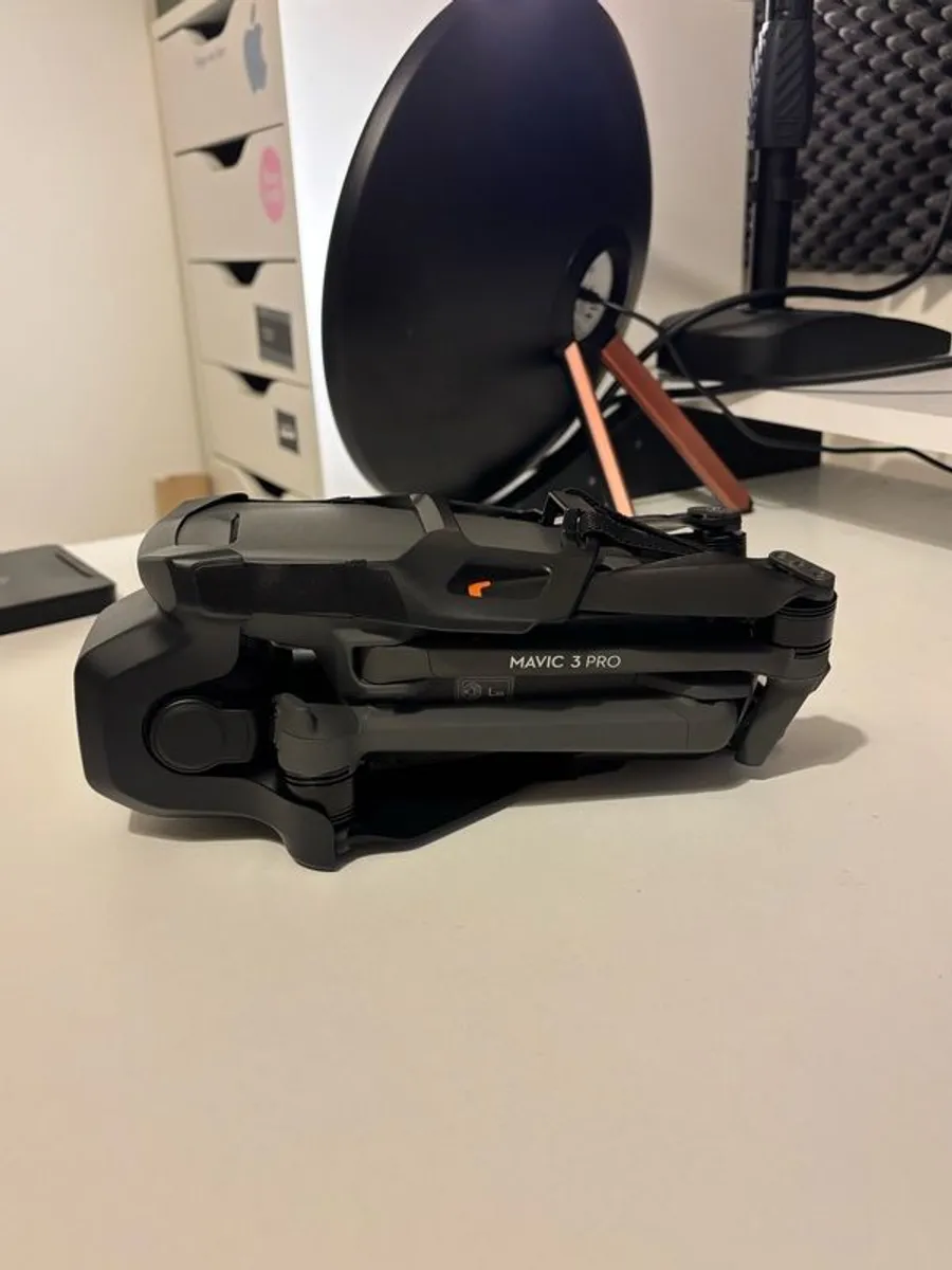 DJI Mavic 3 Pro Fly More Combo With Hard Shell Case - Image 2