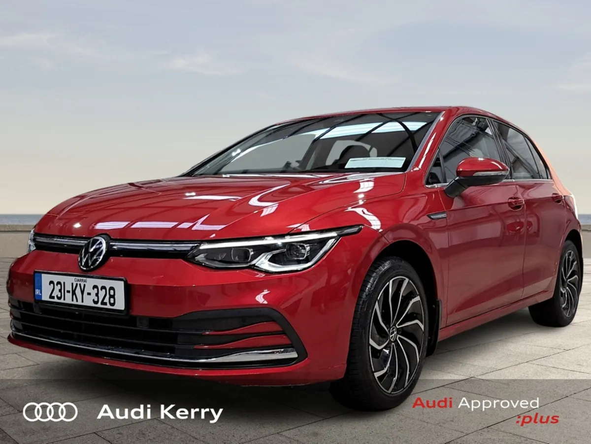 Volkswagen Golf STYLE 1.5 TSI MHEV 130HP AUTOMATIC - Image 3