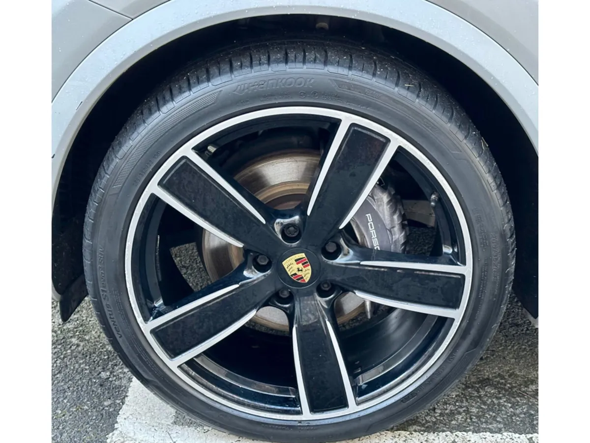 Porsche Cayenne *N1 5 SEAT BUSINESS EDITION* V6 HY - Image 3