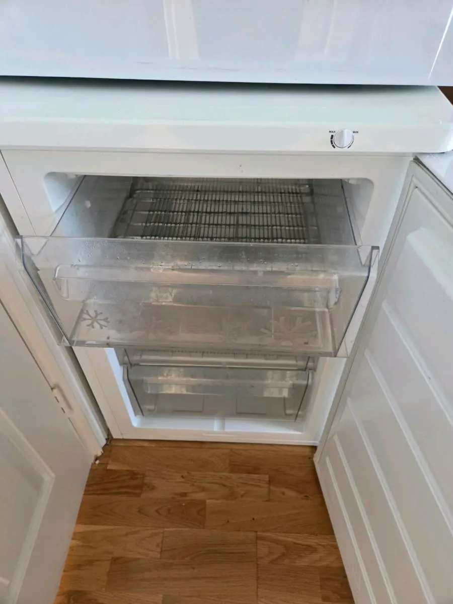 Freezer - Image 2