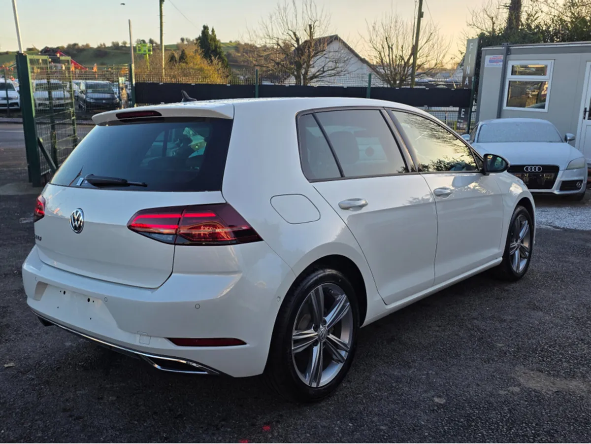 Volkswagen Golf 1.4 TSI FULL CREAM LEATHER ELECTRI - Image 4