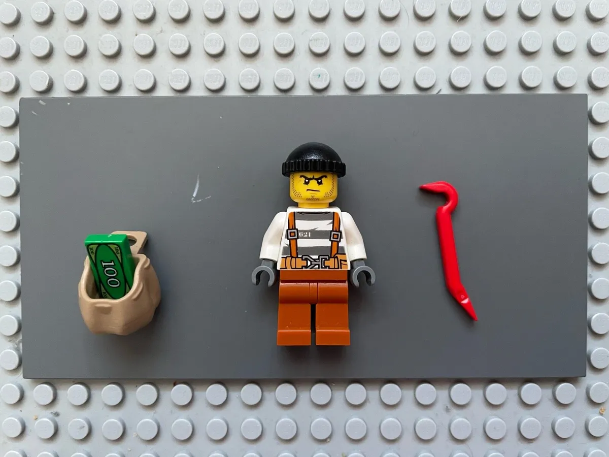 lego city cty0777 Police minifigure- City Bandit - Image 1