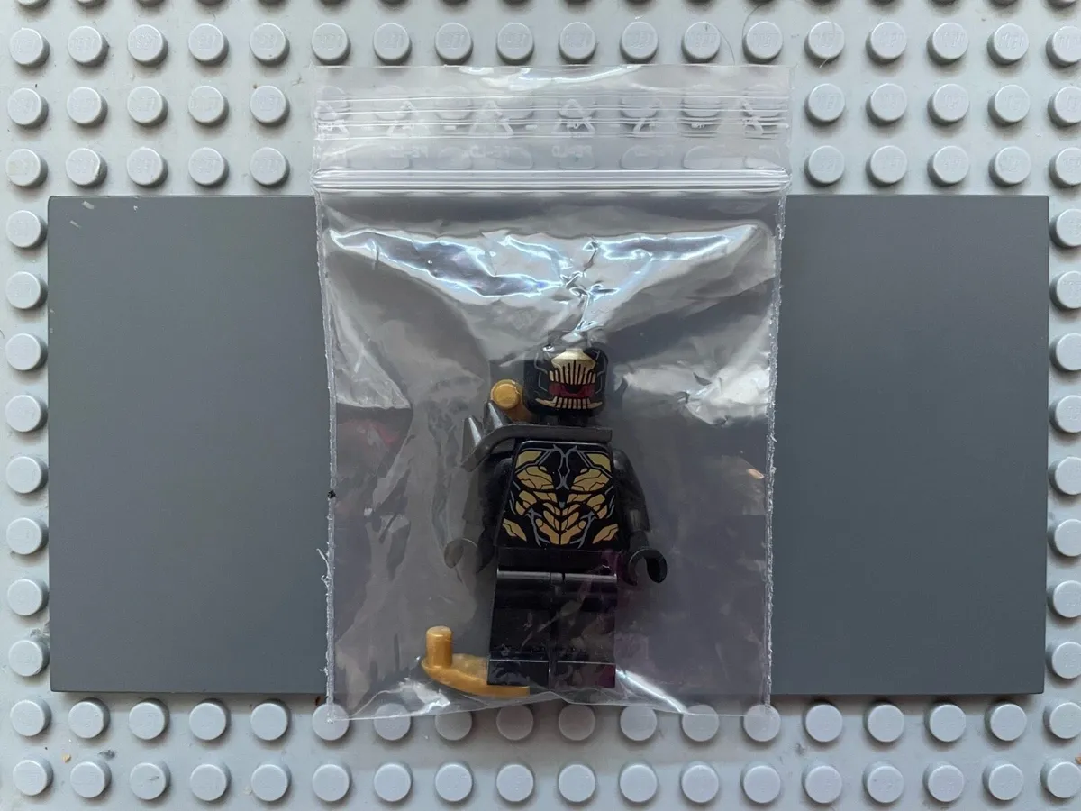lego super heroes sh0562 Outrider minifigure - Image 3