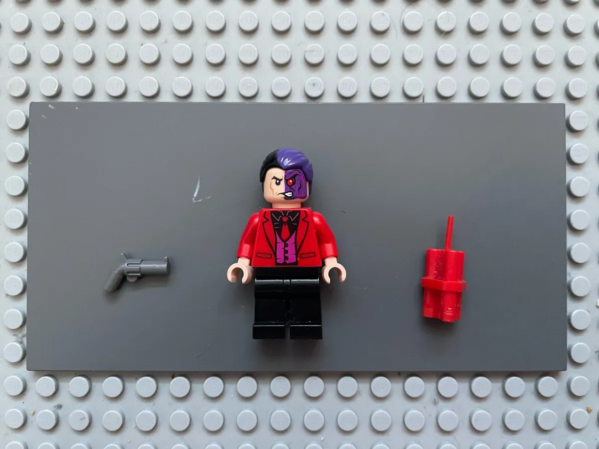 lego super heroes sh0594 Two-Face minifigure - Image 1