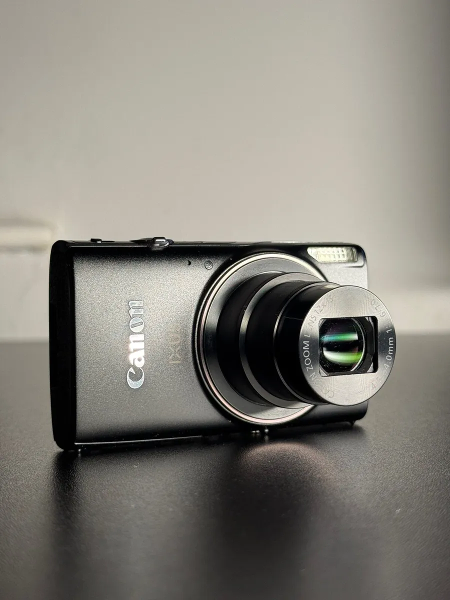 Digital cameras - Image 3