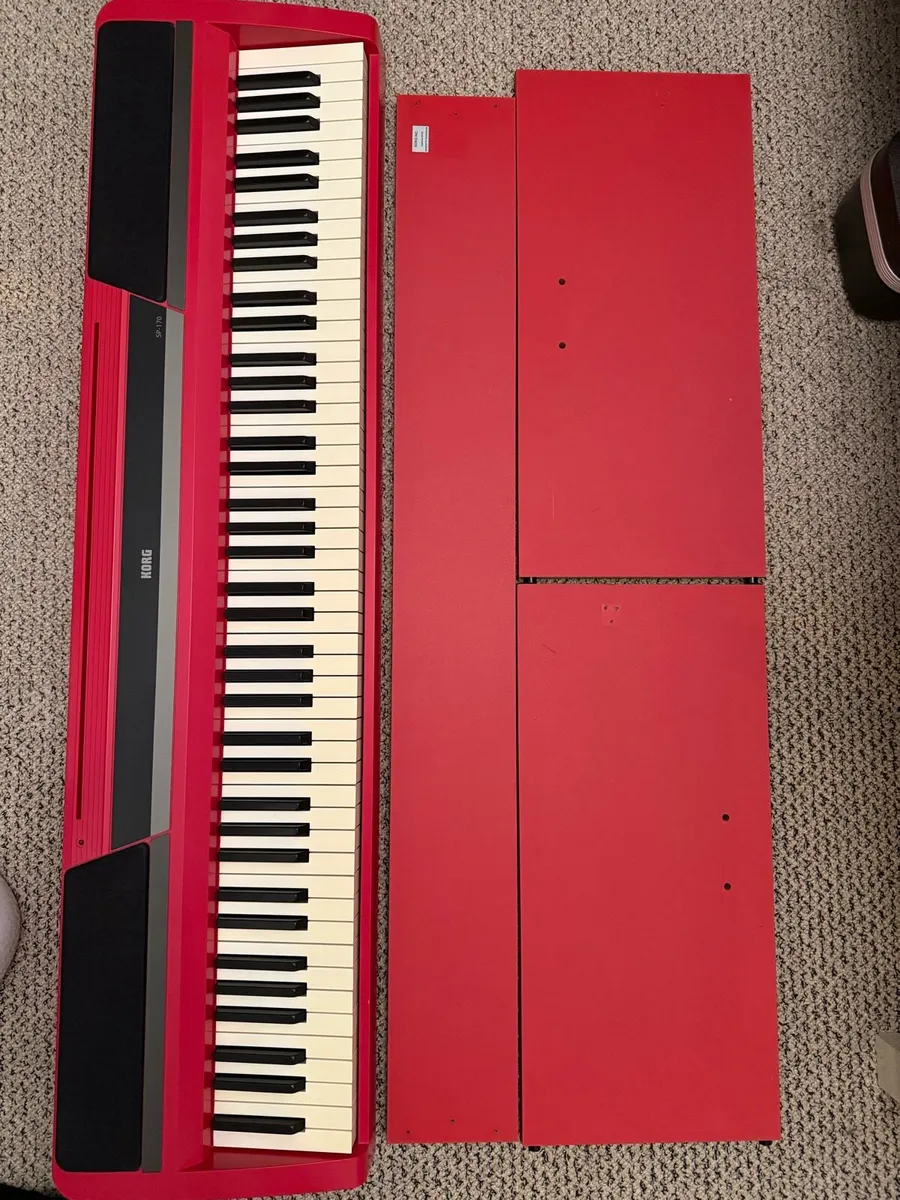 Korg Sp170 Digital Piano with Stand - Image 1