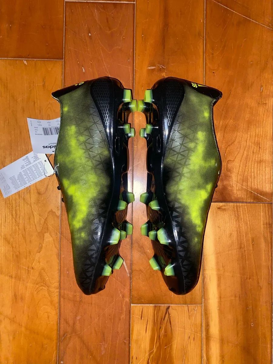 Football boots - Image 3