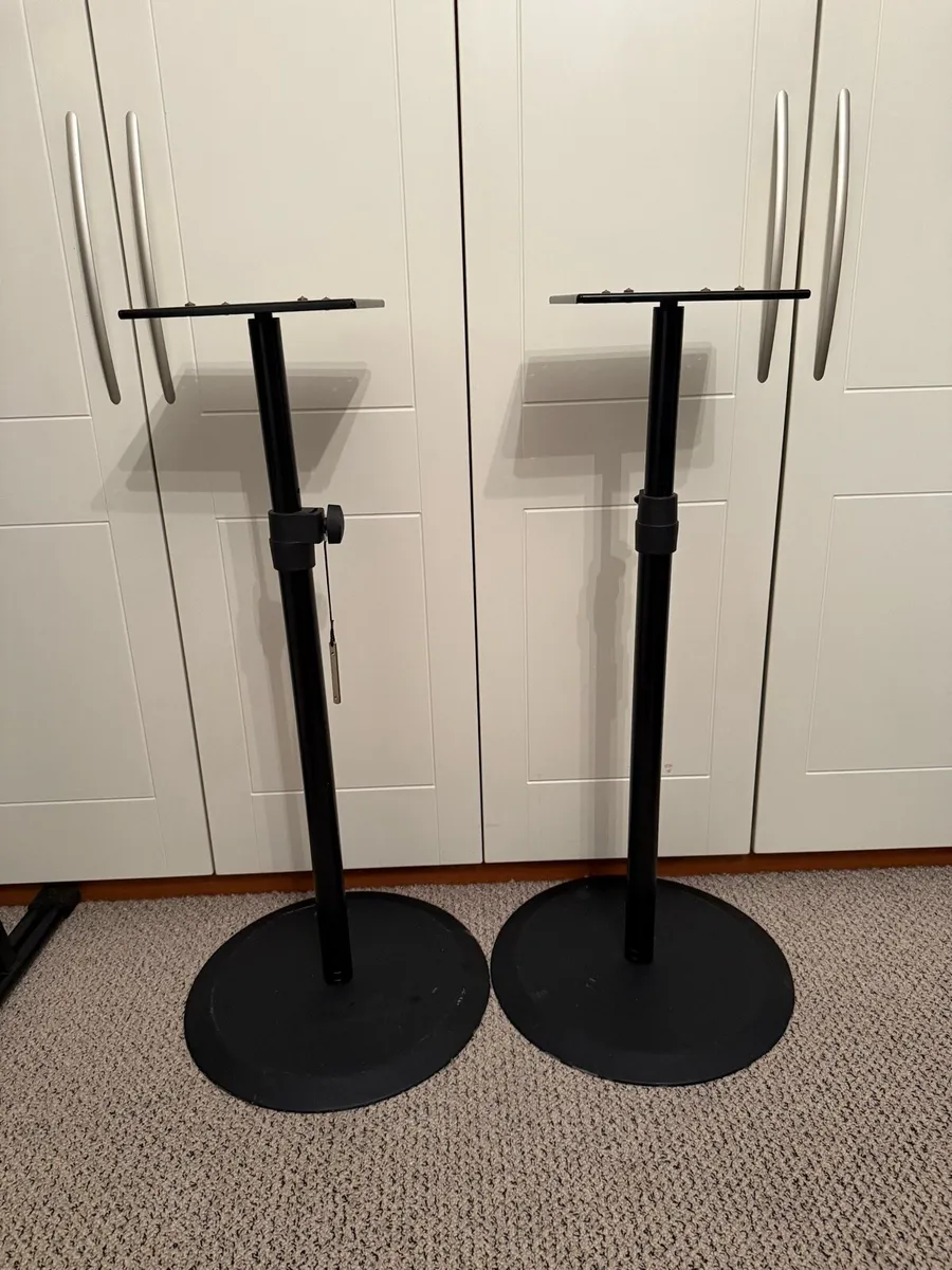 Speaker stands - Image 1