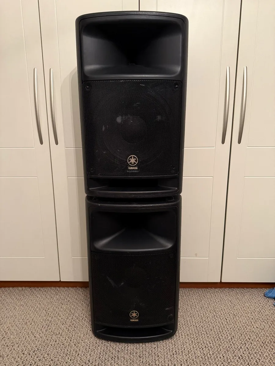 Yamaha msr400 Active speakers - Image 1