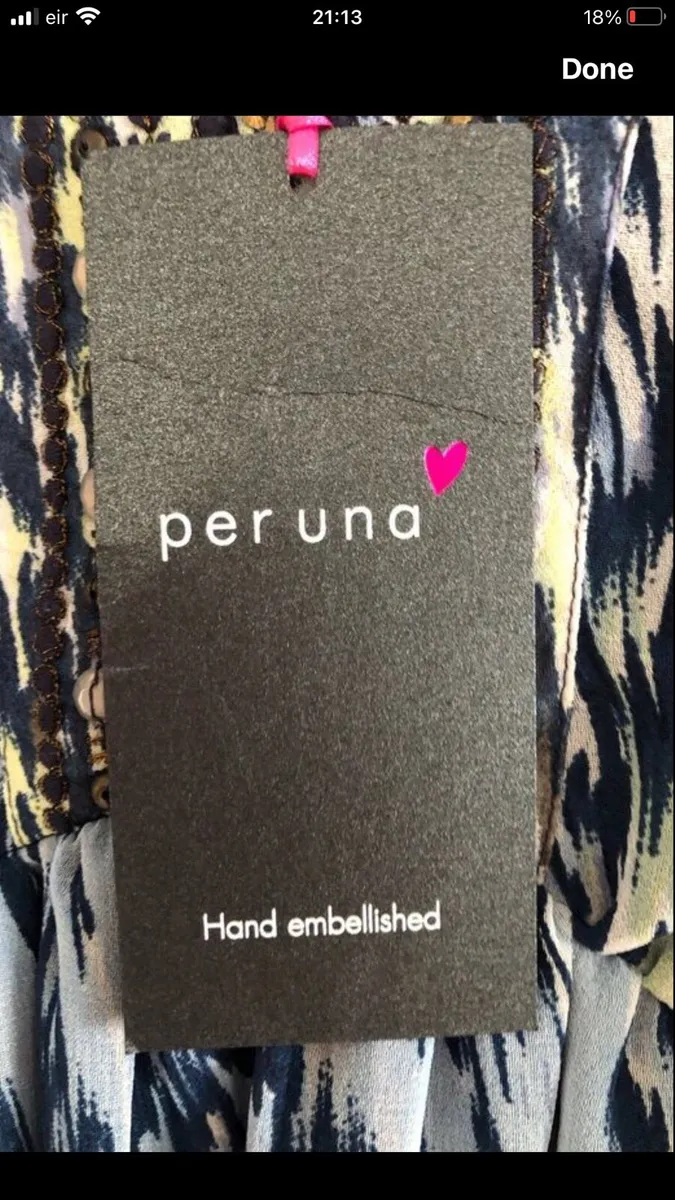 Ladies BNWT top size 8 &20 - Image 2