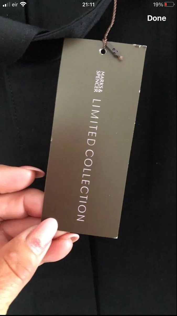 Ladies BNWT skirt size 8 €20 - Image 4