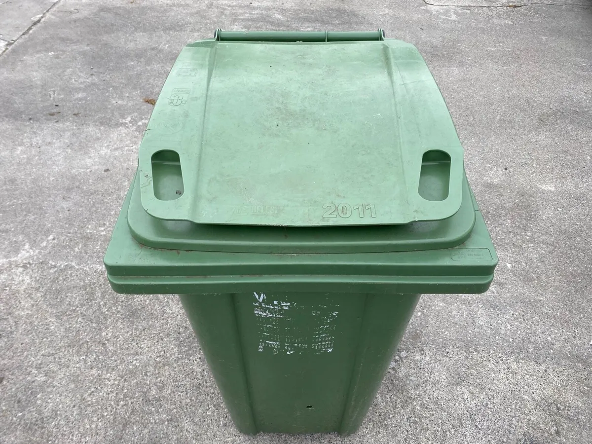 Wheelie Bins for sale - Image 3