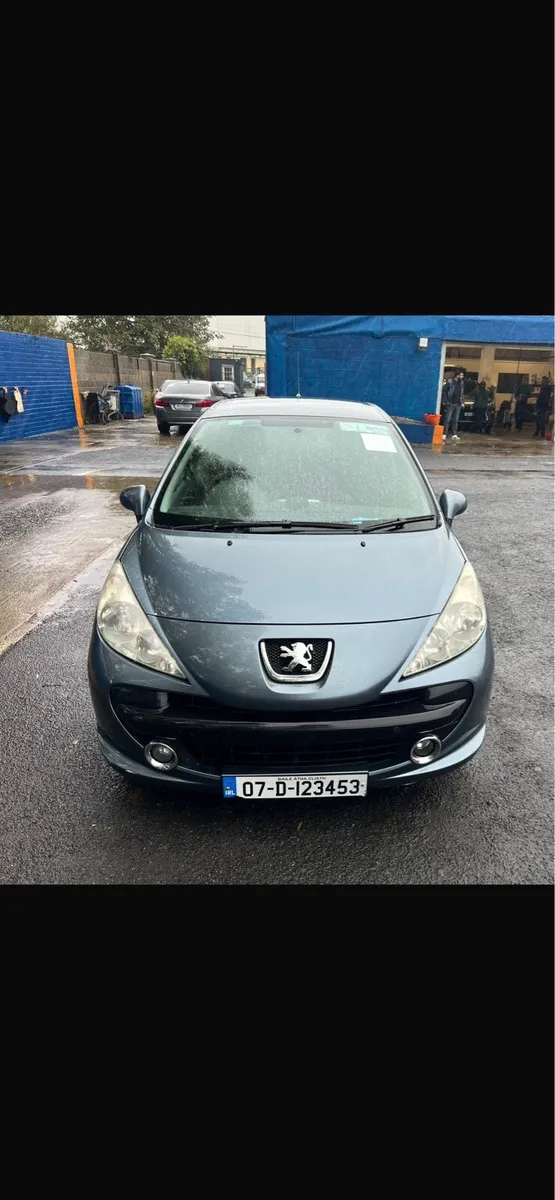 Peugeot 207 - Image 1