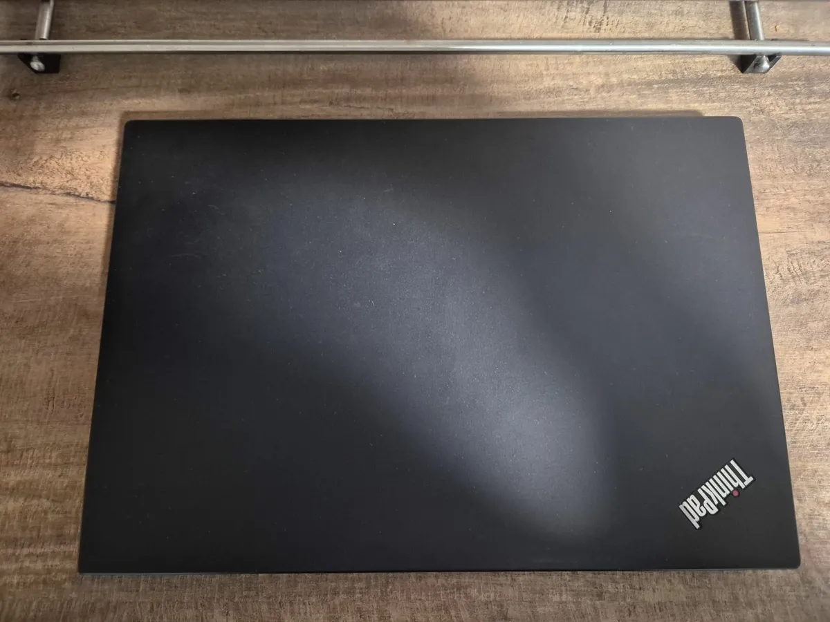 Laptop Thinkpad T14s G1 - Touch, 32GB RAM, 512 SSD - Image 2