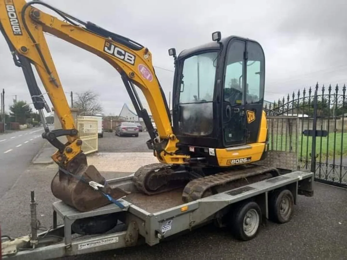 Jcb digger 8026 - Image 1
