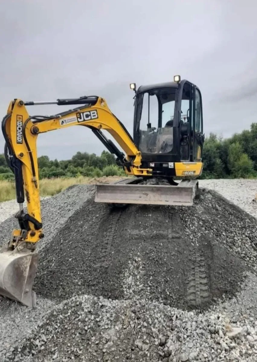 Jcb digger 8026 - Image 2