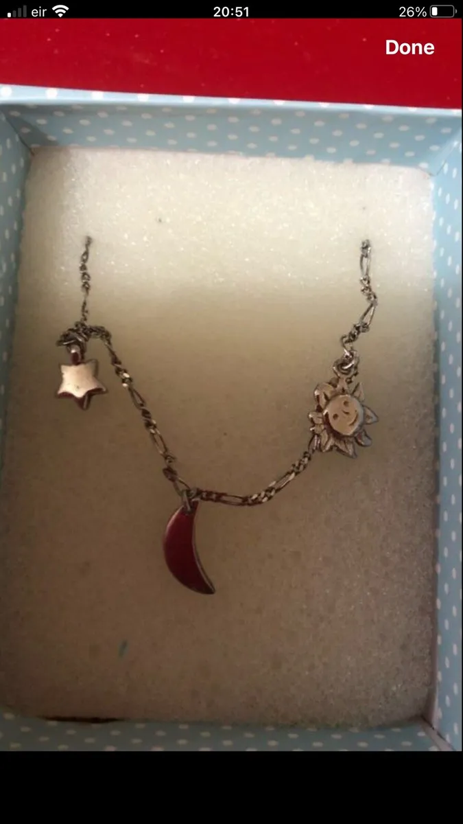 Child’s sliver bracelet €15 - Image 3